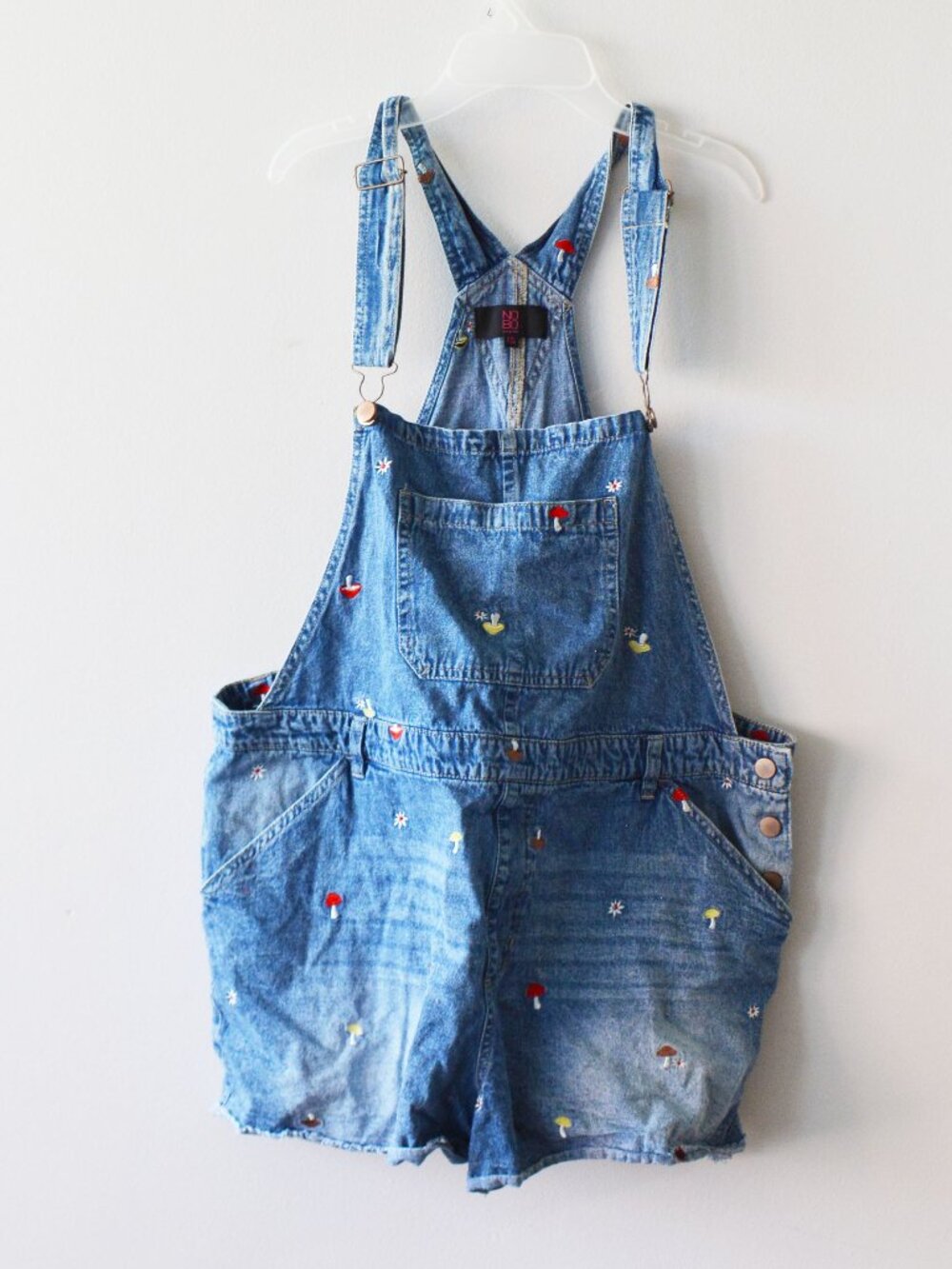 NO BO/No Boundaries Denim Overall Shorts XXL Embroidered Mushroom Overalls